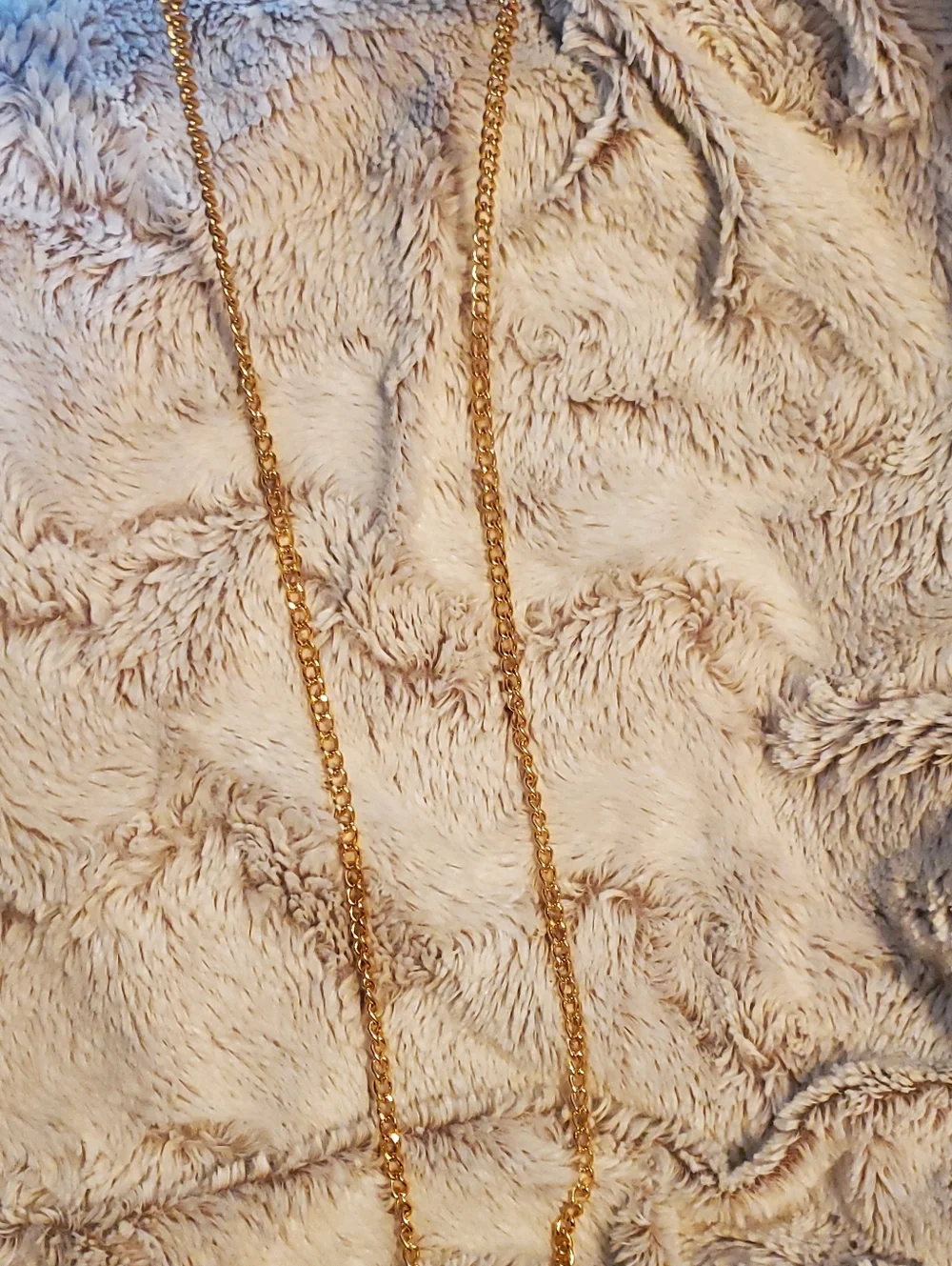 Tommy Bahama Tan Woven Seahorse Crossbody Bag - Picture 7 of 9